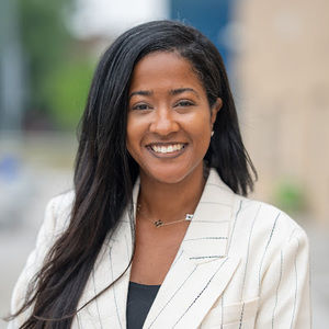 Meet your Posher, Shayla